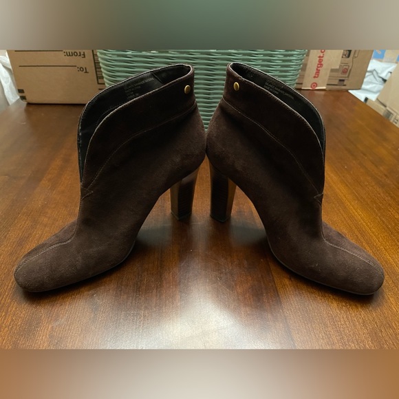 Franco Sarto Women's Ankle Boots Booties Brown High Heel Suede Size 7M - Picture 4 of 10